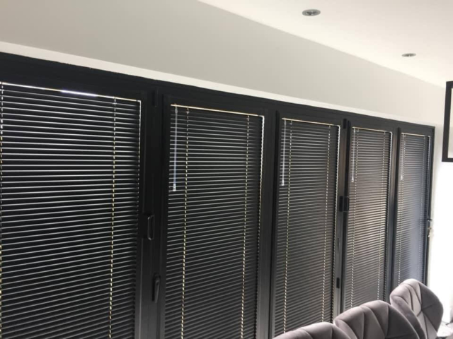 Perfect Fit Blind